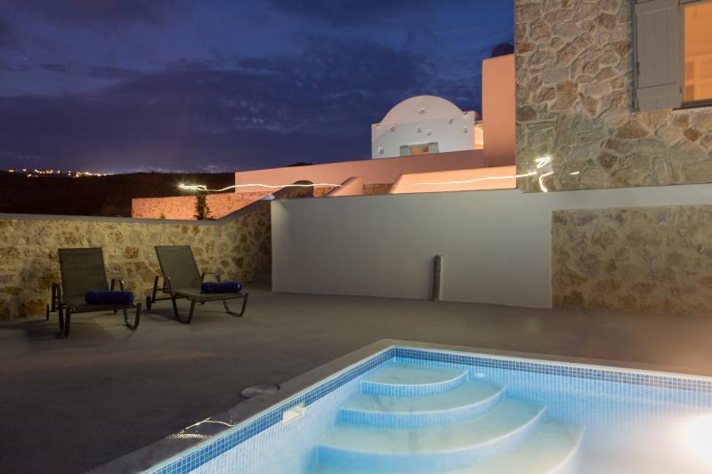 Desiterra Resort Suites & Villas Karterados  Exterior photo